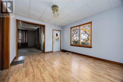 364 Shepherd Street, Sarnia, ON - Indoor Photo Showing Other Room