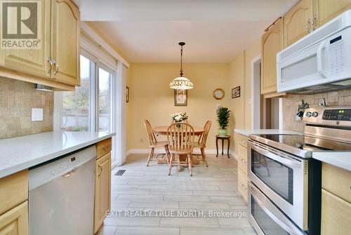 23 Debra Crescent, Barrie, ON - Indoor Photo Showing Kitchen