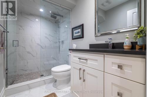 34A Pine Avenue N, Mississauga, ON - Indoor Photo Showing Bathroom