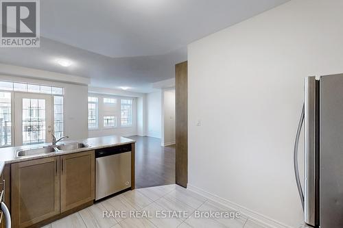 87 Fruitvale Circle, Brampton, ON - Indoor Photo Showing Kitchen