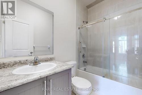 87 Fruitvale Circle, Brampton, ON - Indoor Photo Showing Bathroom