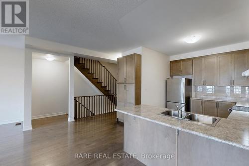 87 Fruitvale Circle, Brampton, ON - Indoor Photo Showing Kitchen With Double Sink