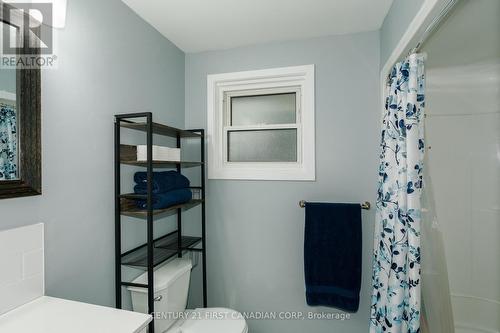 312 Admiral Drive, London, ON - Indoor Photo Showing Bathroom