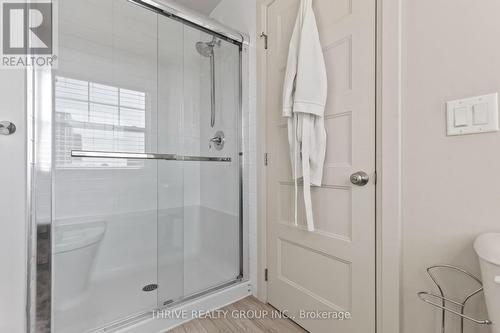 44 - 3025 Singleton Avenue, London, ON - Indoor Photo Showing Bathroom