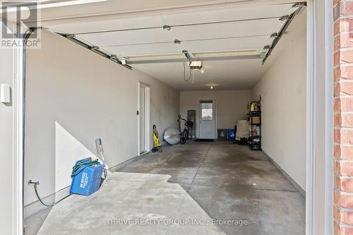 44 - 3025 Singleton Avenue, London, ON - Indoor Photo Showing Garage