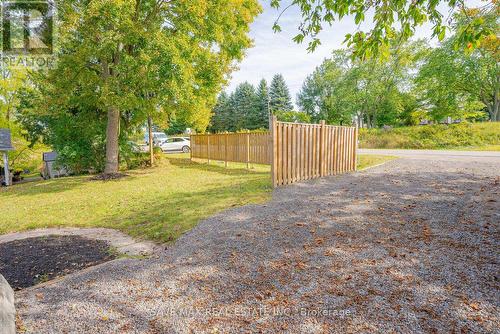 3907 Governors Road, Hamilton, ON - Outdoor