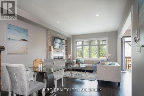 9 Porter Drive, Orangeville, ON - Indoor Photo Showing Living Room