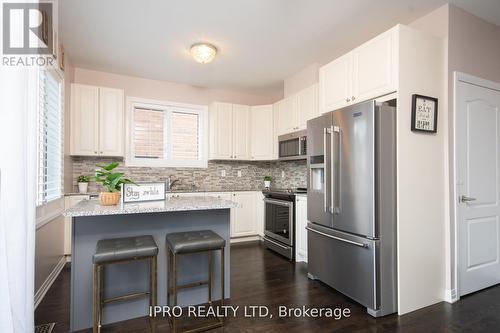 9 Porter Drive, Orangeville, ON - Indoor Photo Showing Kitchen With Stainless Steel Kitchen