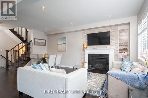 9 Porter Drive, Orangeville, ON - Indoor Photo Showing Living Room With Fireplace