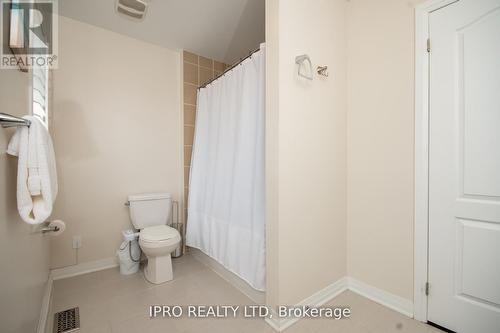 9 Porter Drive, Orangeville, ON - Indoor Photo Showing Bathroom