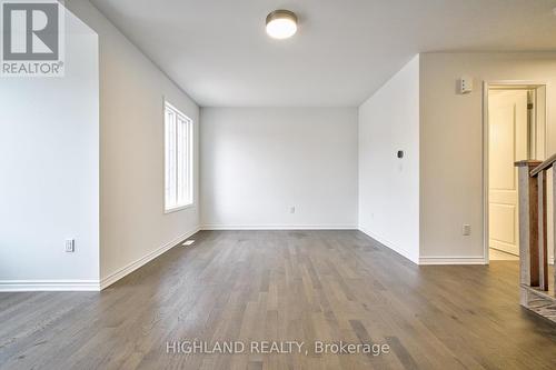 4 - 1210 Poppy Gardens, Oakville, ON - Indoor Photo Showing Other Room