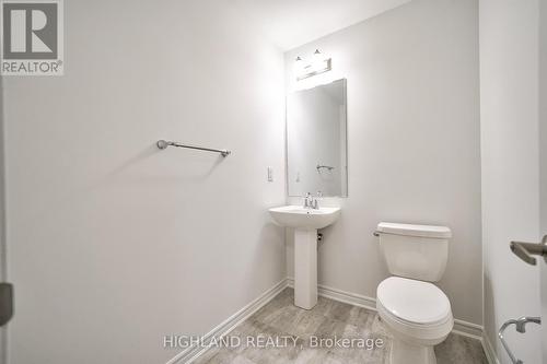 4 - 1210 Poppy Gardens, Oakville, ON - Indoor Photo Showing Bathroom