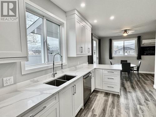 5830 Okanagan Street Unit# 102, Oliver, BC - Indoor Photo Showing Kitchen With Double Sink With Upgraded Kitchen