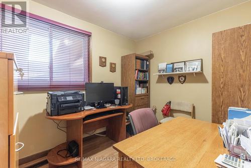 2495 Coral Avenue, Fort Erie (328 - Stevensville), ON - Indoor Photo Showing Office