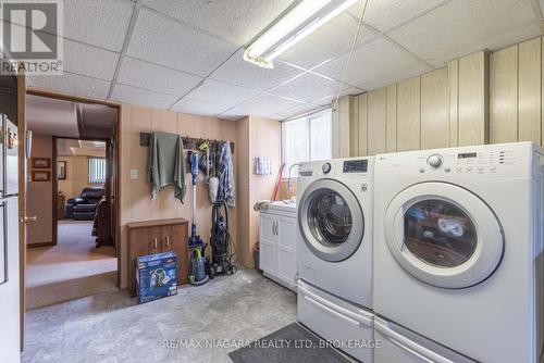 2495 Coral Avenue, Fort Erie (328 - Stevensville), ON - Indoor Photo Showing Laundry Room