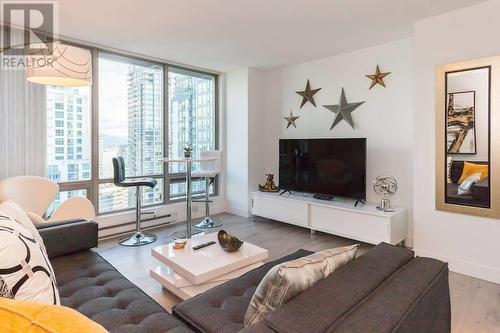 2203 1288 W Georgia Street, Vancouver, BC - Indoor Photo Showing Living Room