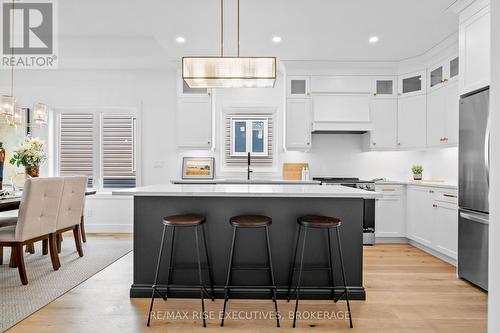 2710 Delmar Street, Kingston (City Northwest), ON - Indoor Photo Showing Kitchen With Upgraded Kitchen