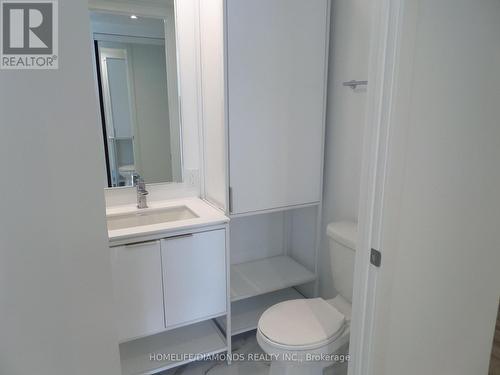 502 - 77 Shuter Street, Toronto, ON - Indoor Photo Showing Bathroom