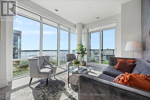 1233 - 15 Merchants' Wharf Road, Toronto, ON - Indoor Photo Showing Living Room