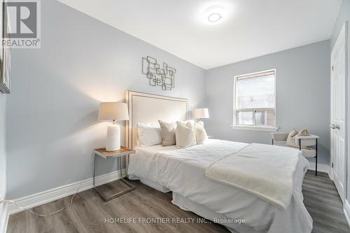 1204 Simcoe Street S, Oshawa, ON - Indoor Photo Showing Bedroom