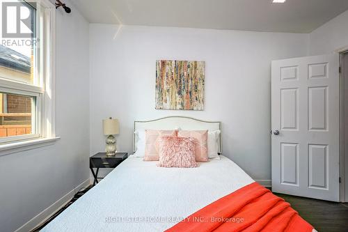 137 Benleigh Drive, Toronto, ON - Indoor Photo Showing Bedroom