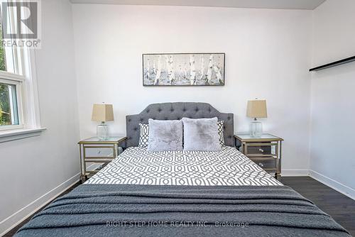 137 Benleigh Drive, Toronto, ON - Indoor Photo Showing Bedroom