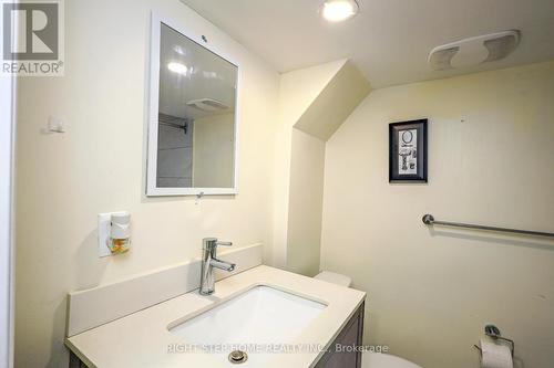 137 Benleigh Drive, Toronto, ON - Indoor Photo Showing Bathroom