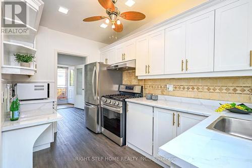 137 Benleigh Drive, Toronto, ON - Indoor Photo Showing Kitchen With Stainless Steel Kitchen