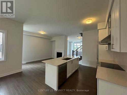 35 Golden Fern Street, Markham, ON - Indoor Photo Showing Kitchen