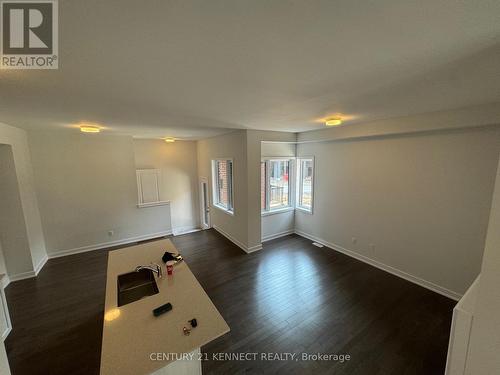 35 Golden Fern Street, Markham, ON - Indoor Photo Showing Other Room