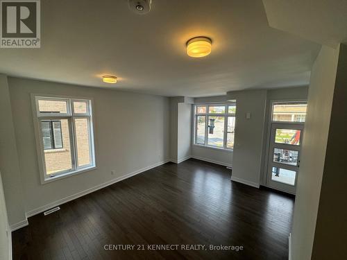 35 Golden Fern Street, Markham, ON - Indoor Photo Showing Other Room