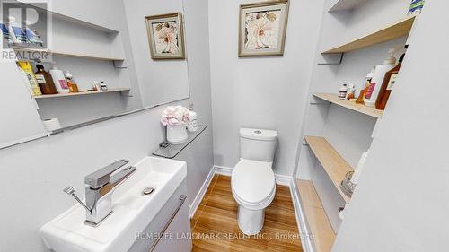 29 Lucerne Drive, Vaughan, ON - Indoor Photo Showing Bathroom