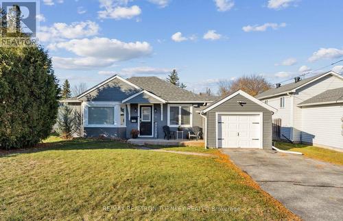 290 Hollywood Drive, Georgina, ON - Outdoor With Facade