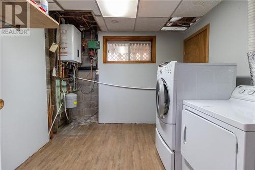 105 Dublin Street, Massey, ON - Indoor Photo Showing Laundry Room