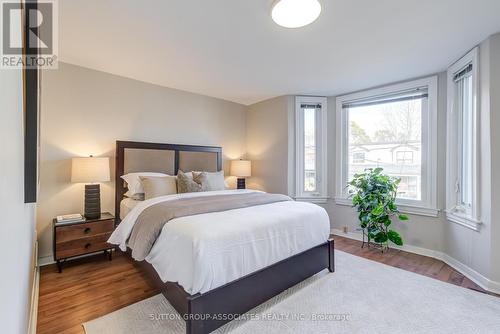 254 Salem Avenue, Toronto, ON - Indoor Photo Showing Bedroom