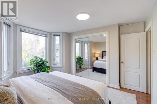 254 Salem Avenue, Toronto, ON - Indoor Photo Showing Bedroom