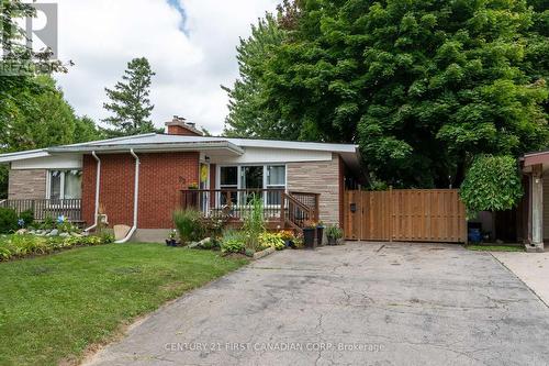 22 Almond Road, London, ON - Outdoor