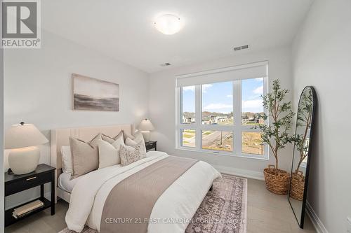 404 - 1560 Upper West Avenue, London, ON - Indoor Photo Showing Bedroom