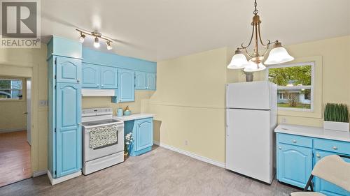 74 Whiteway Street, St. John'S, NL - Indoor Photo Showing Kitchen