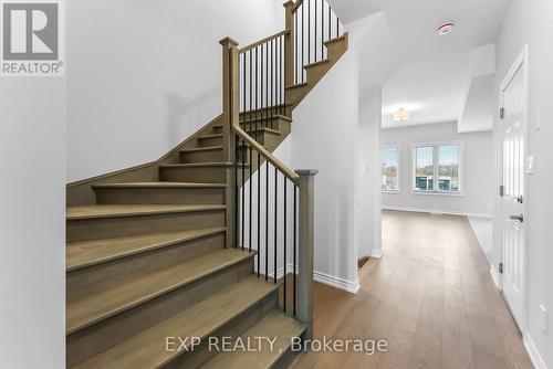 93 Renfrew Trail, Welland (767 - N. Welland), ON - Indoor Photo Showing Other Room