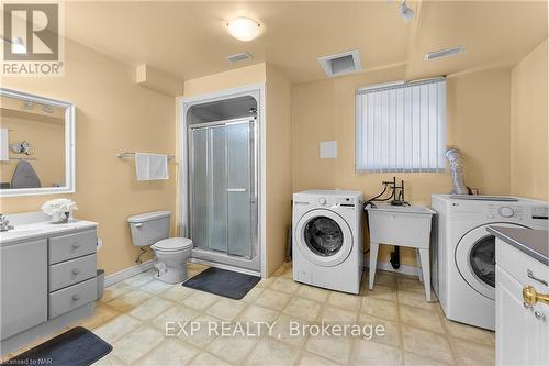 55 Thorold Avenue, Thorold (Port Robinson), ON - Indoor Photo Showing Laundry Room