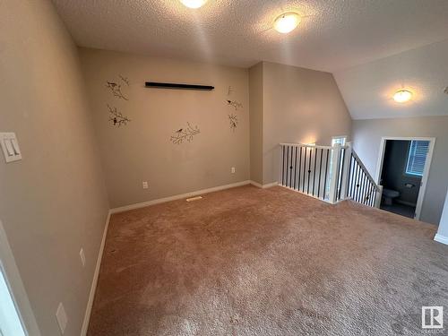 2412 Cassidy Wy Sw, Edmonton, AB - Indoor Photo Showing Other Room