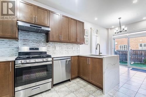 337 Dalgleish Gardens, Milton, ON - Indoor Photo Showing Kitchen With Stainless Steel Kitchen