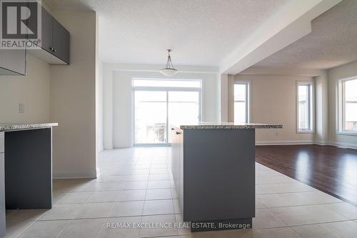 572 Balsam Poplar Street, Waterloo, ON - Indoor Photo Showing Other Room