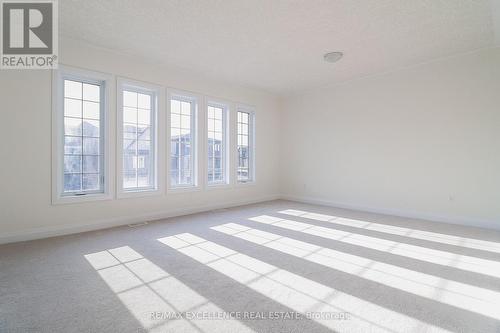 572 Balsam Poplar Street, Waterloo, ON - Indoor Photo Showing Other Room