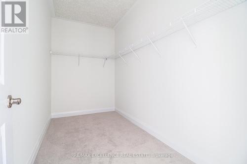 572 Balsam Poplar Street, Waterloo, ON - Indoor With Storage