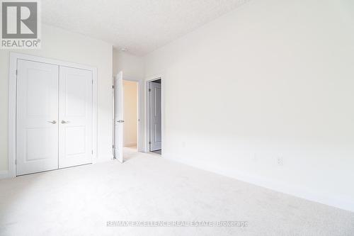 572 Balsam Poplar Street, Waterloo, ON - Indoor Photo Showing Other Room