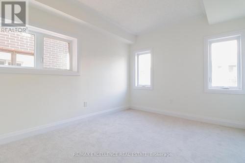 572 Balsam Poplar Street, Waterloo, ON - Indoor Photo Showing Other Room