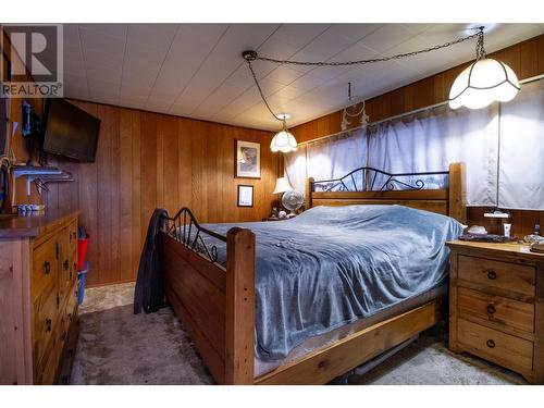 1120 First Street W, Revelstoke, BC - Indoor Photo Showing Bedroom