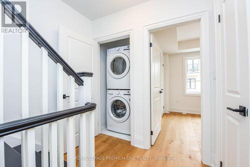 125 - 35 Lunar Crescent, Mississauga, ON - Indoor Photo Showing Laundry Room